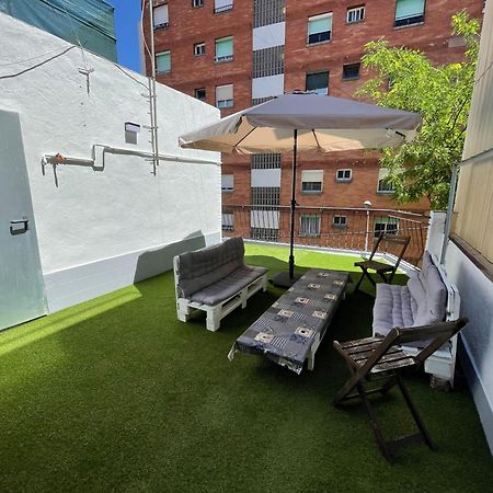 Lucky House Apartment Badalona Bagian luar foto