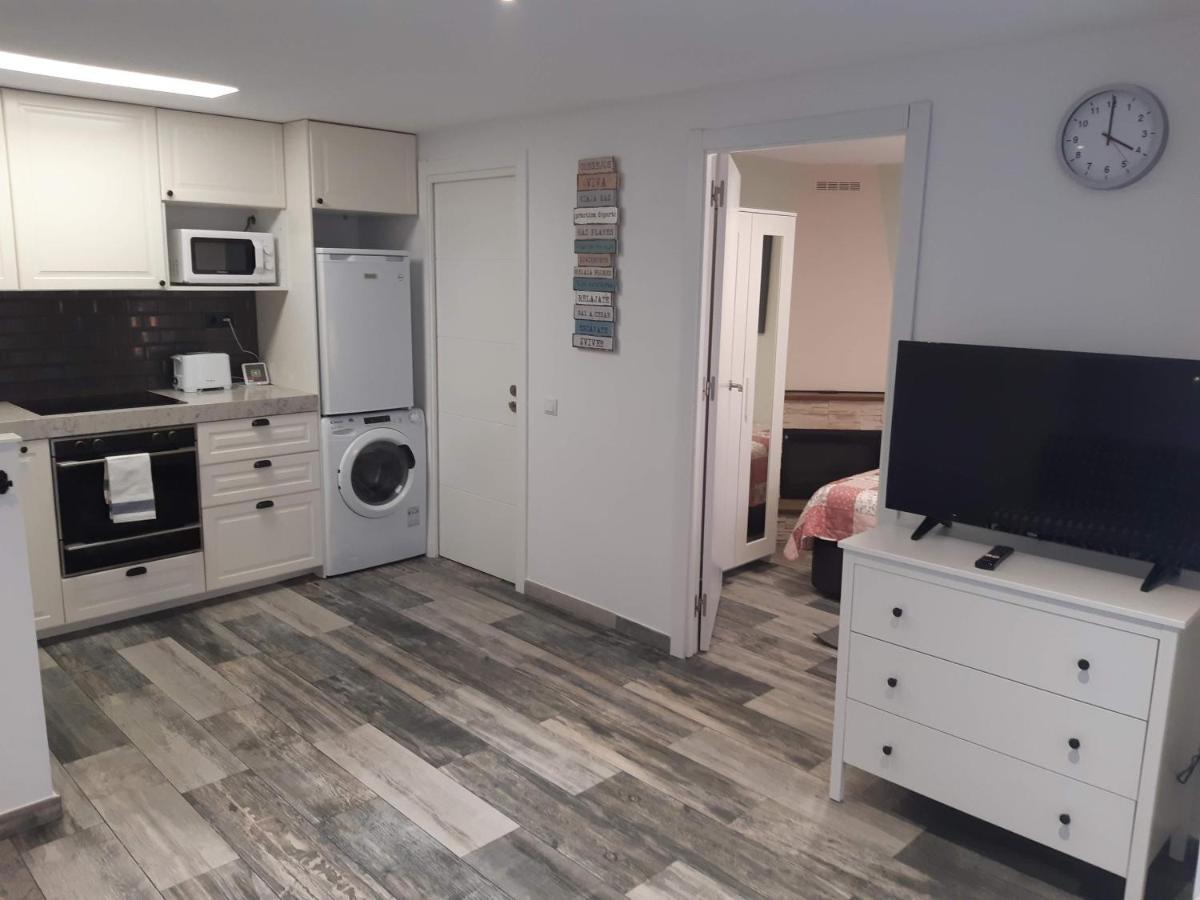 Lucky House Apartment Badalona Bagian luar foto
