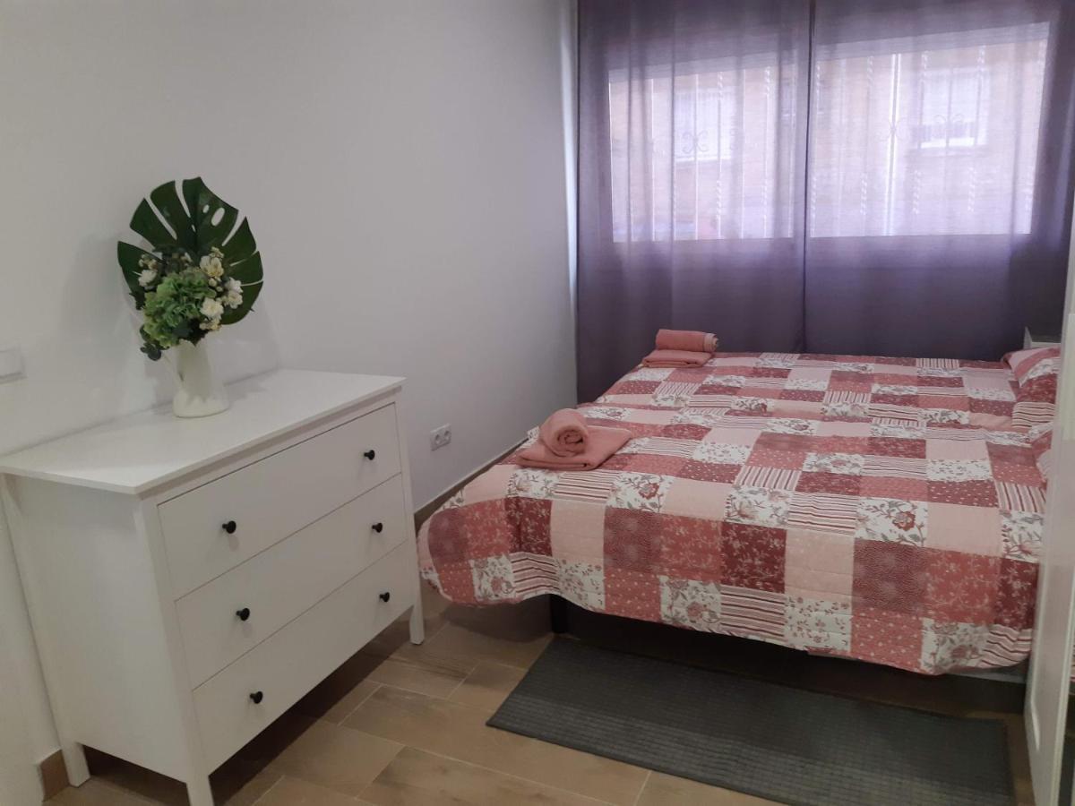 Lucky House Apartment Badalona Bagian luar foto