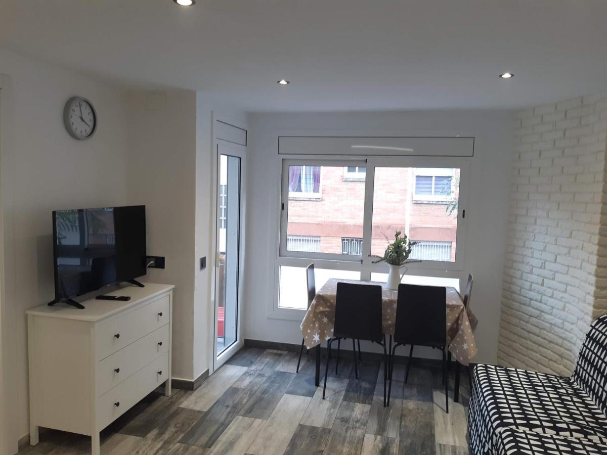 Lucky House Apartment Badalona Bagian luar foto